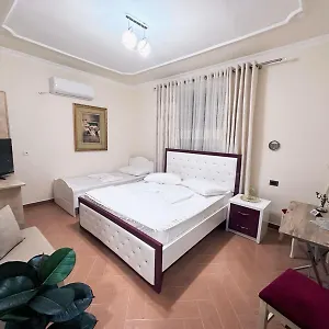  Apartment Aron's House Albanien